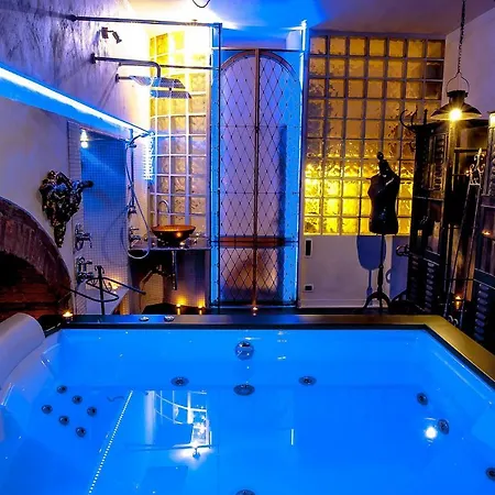 Castello Di Montalbano Bed & Breakfast