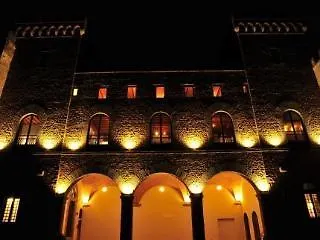 Bed & Breakfast Castello Di Montalbano 3*