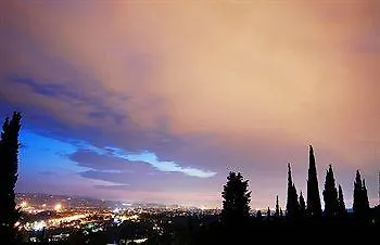 Castello Di Montalbano Oda ve Kahvaltı San Jacopo al Girone