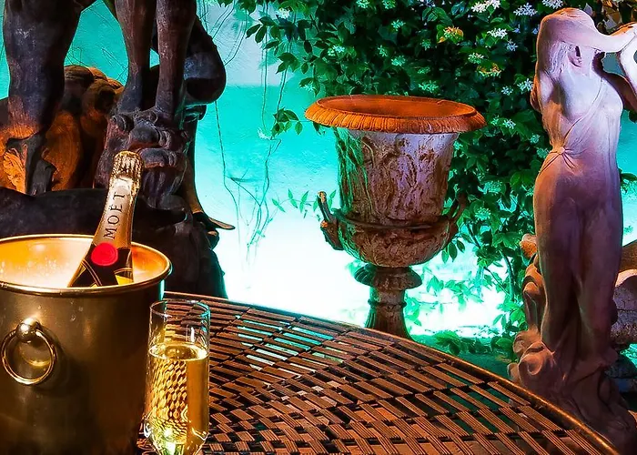 Oda ve Kahvaltı Castello Di Montalbano San Jacopo al Girone