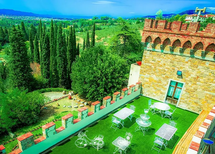 Castello Di Montalbano 3* San Jacopo al Girone