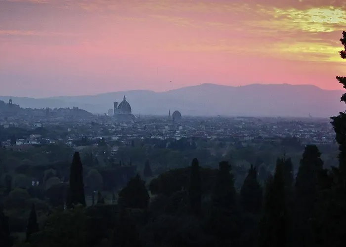 Oda ve Kahvaltı Castello Di Montalbano