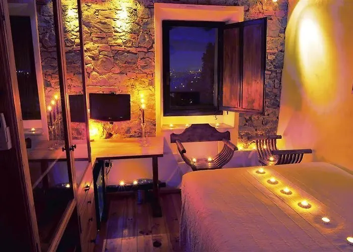 Castello Di Montalbano Oda ve Kahvaltı 3*